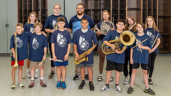 Just a few members of the WIS Band