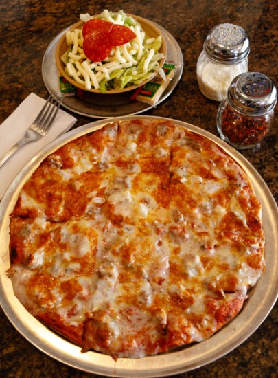 Leo's Pizza is the hidden gem of the Northland, according to Katee McLean. 