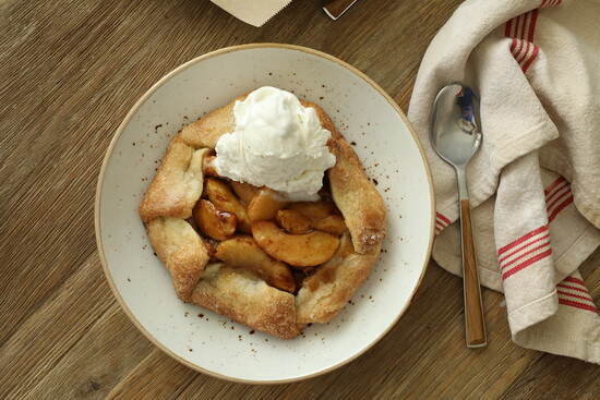 Apple Huckleberry Pie