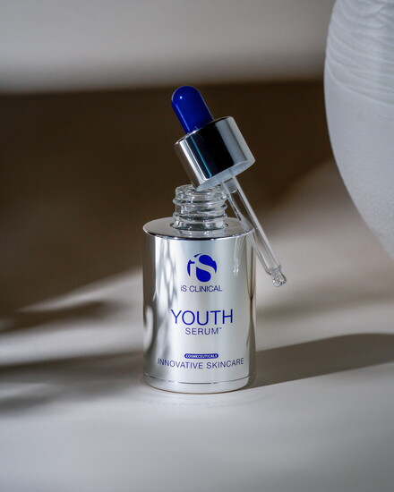 iS Clinical Youth Serum