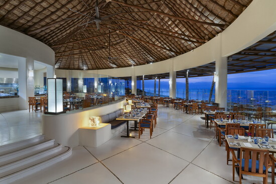 Azul Restaurant