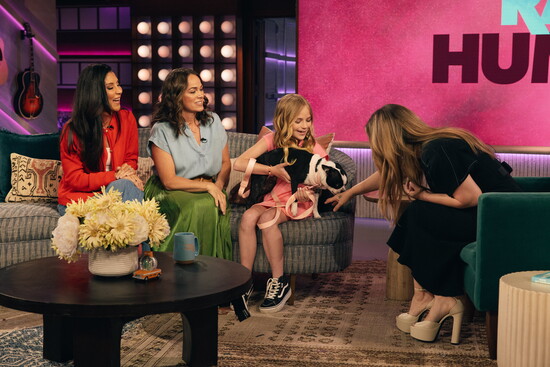 On the Kelly Clarkson Show, Kynlee and her puppy Tennessee