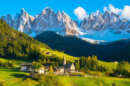 MaryDee Snow, a DUCO Italy specialist, is fielding more requests for Sicily, Sardinia, the lake regions, and the Dolomites.