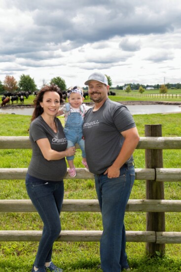 David and Laura Gongoll with daughter Evelyn. Photography by Jamie Joos Photography