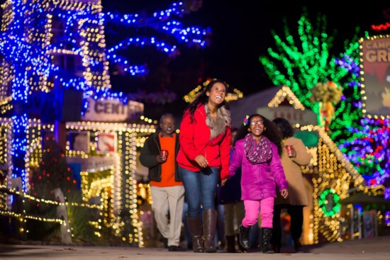 Family holiday fun at Stone Mountain Park. 