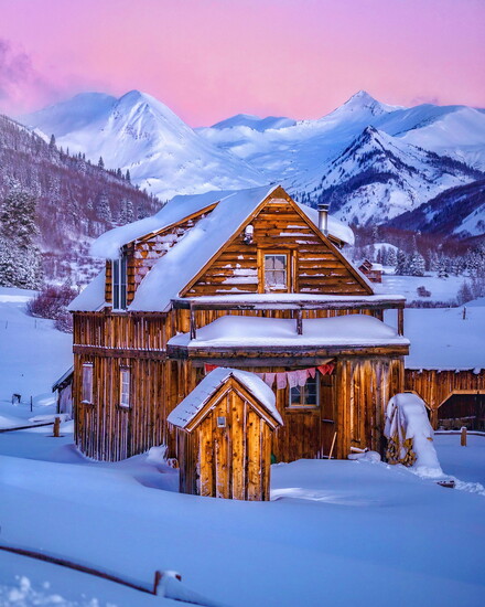 Mineral Point Peanut Lake House 