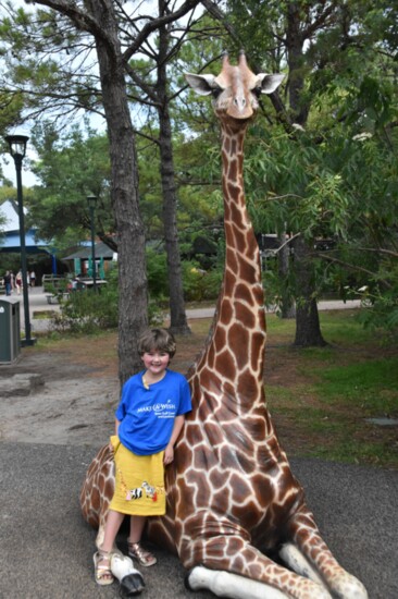 Ellie receives her wish for a membership to the Houston Zoo.