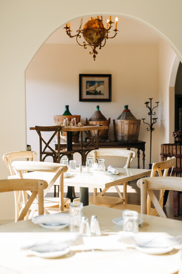 Pellegrini's Dinning Room: a beautiful, coastal, Puglia vibe.