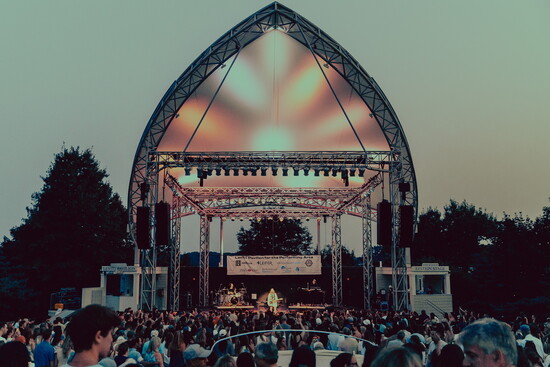 The Levitt Pavilion presented "Chelsea Cutler - the Hometown Show" in July 2024. Photo by Chantel Malin for the Levitt Pavilion.