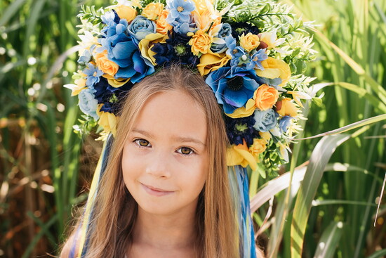 a traditional Vinok 