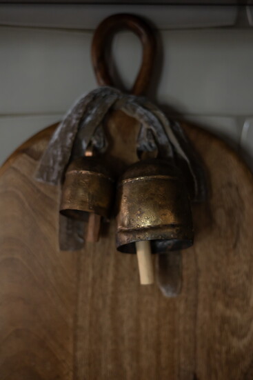 Texture can also include metallics, especially in contrast with softer, natural materials.