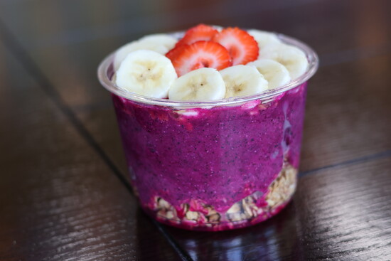 Island Dragon Açai Bowl