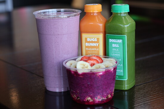 Peanut Butter and Jelly Smoothie | Fresh-pressed juices | Island Dragon Açai Bowl
